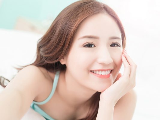 4 bí quyết trắng da toàn thân